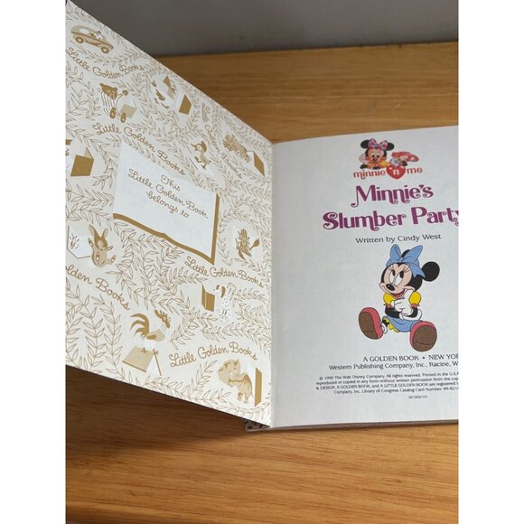 Minnie's Slumber Party Little Golden Book By Cindy West 1990 Vintage Storybook - Picture 5 of 7